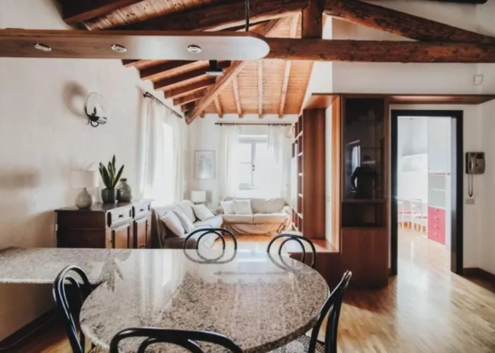 דירה La Corte Di Costantino-downtown קומו